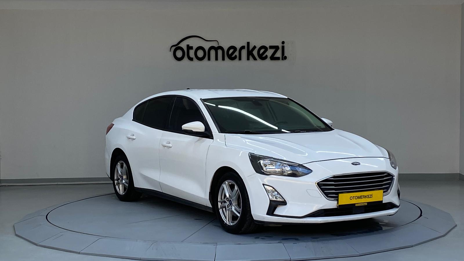FORD FOCUS 3